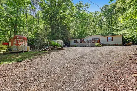 476 Claude Rogers Rd, Marble, NC 28905