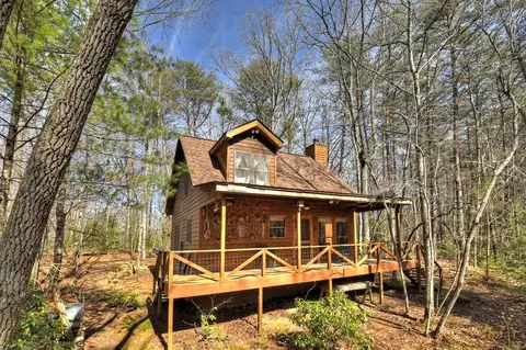 331 Chestnut Gap Rd, Blue Ridge, GA 30513