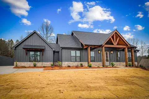 38 Susie Ct, Blairsville, GA 30512