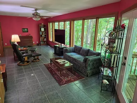 Living - 89 Eagle Fork Vly, Hayesville, NC 28904 photo 5 of 6