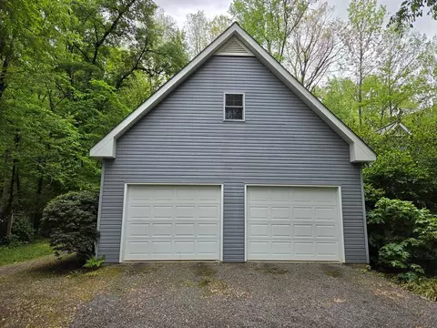 Exterior - 89 Eagle Fork Vly, Hayesville, NC 28904 photo 3 of 4