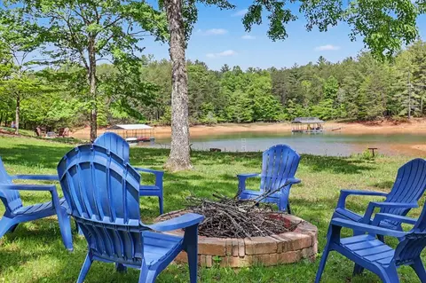 136 Madison Ave, Blairsville, GA 30512