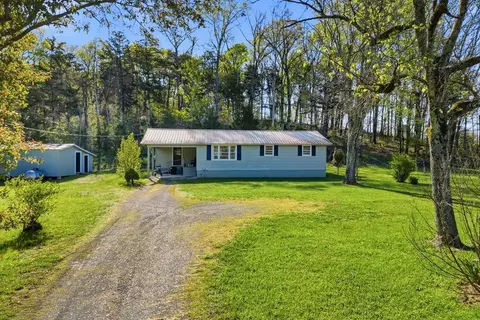 7946 NE Red Bud Rd, Ranger, GA 30734