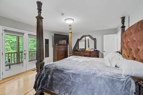 Bedroom - 522 Fred Amos Rd, Murphy, NC 28906 photo 2 of 7