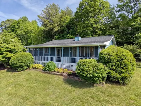 4686 Myers Chapel Rd, Hayesville, NC 28904