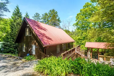 145 Rocky Top Rd, Blue Ridge, GA 30513