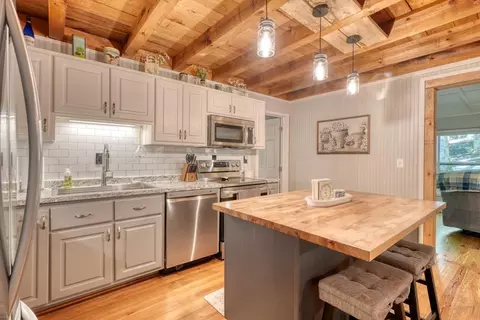 919 New Hope Rd, Morganton, GA 30560