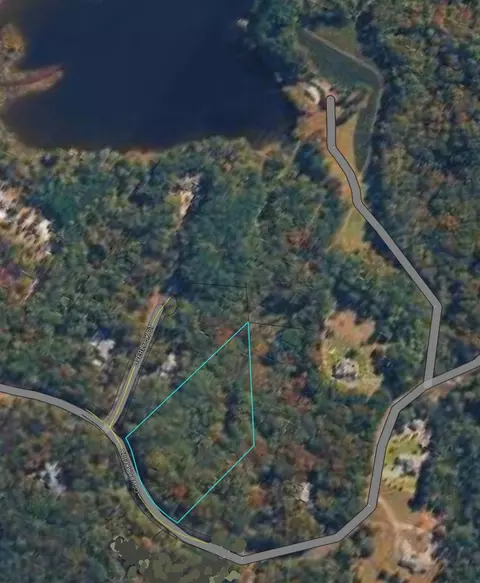 543 Cove Lake Dr, Marble Hill, GA 30148