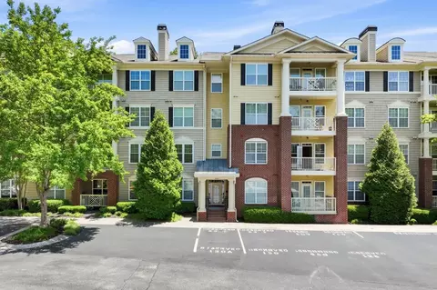 3150 Woodwalk Dr, Atlanta, GA 30339