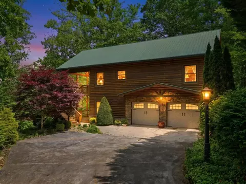 97 Sugarwood Dr, Murphy, NC 28906