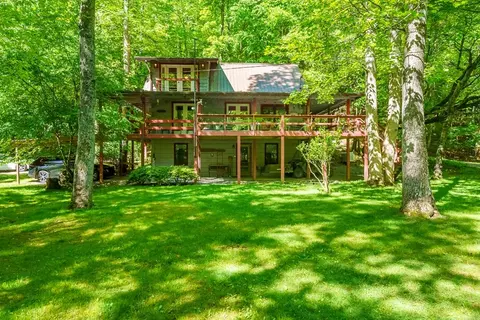 86 Tipton Ct, Cherry Log, GA 30522