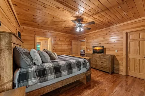 Bedroom - 66 Windy Hill Dr, Cherry Log, GA 30522 photo 6 of 8