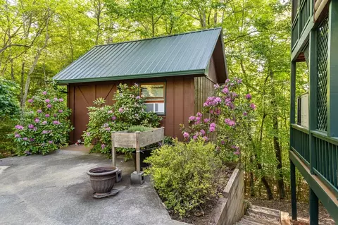 Exterior - 547 Echo Rd, Morganton, GA 30560 photo 2 of 13