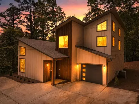 235 Fern Dr, Ellijay, GA 30540