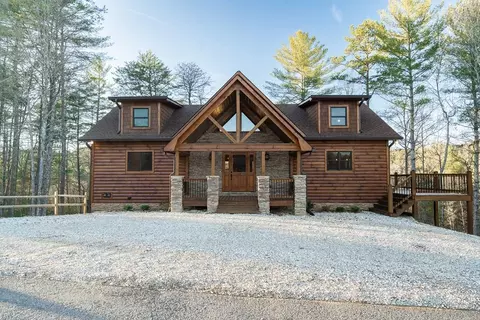 612 Kensington Dr, Mineral Bluff, GA 30559