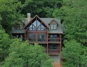 93 Bear Track Trl, Morganton, GA 30560