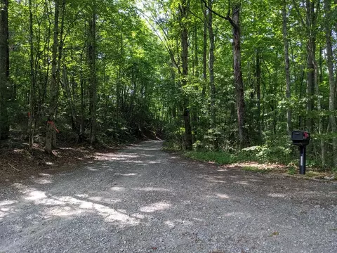 000 Town Mountain Rd, Hayesville, NC 28906