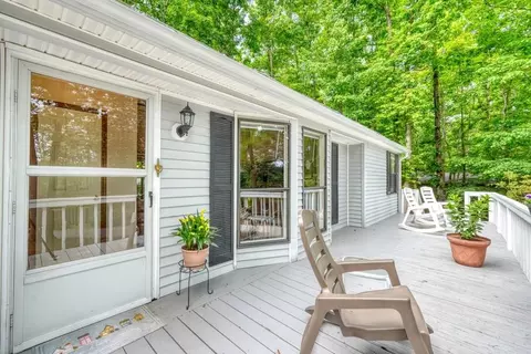 331 Rocky Cir, Blairsville, GA 30512