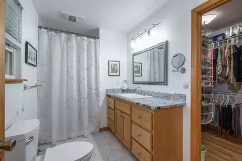 Bath - 81 Trinity Dr, Murphy, NC 28906 photo 1 of 5