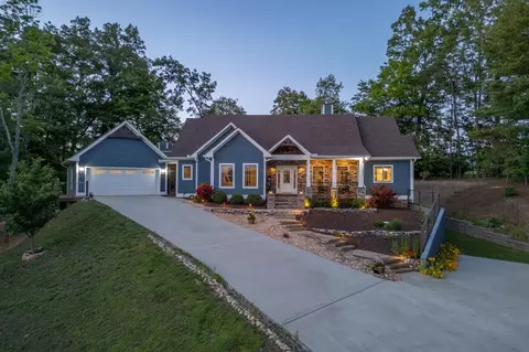 128 Gray Eagle Ln, Blairsville, GA 30512