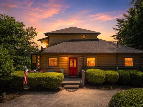 122 Zane Dr, Ellijay, GA 30540
