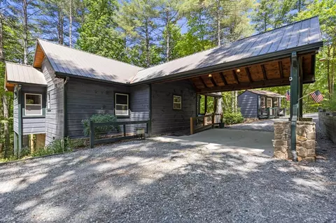 206 Winding Brook Trl, Morganton, GA 30560