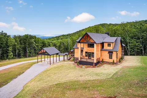281 High Summit Dr, Talking Rock, GA 30175