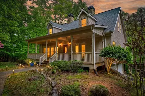 354 Kaely Dr, Mineral Bluff, GA 30559