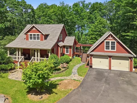 1110 Chatsworth Hwy, Ellijay, GA 30540