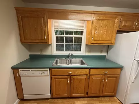 Kitchen - 134 Acorn Ln, Warne, NC 28909 photo 3 of 4