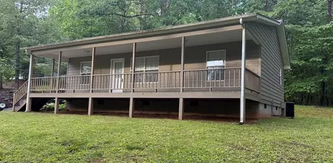 134 Acorn Ln, Warne, NC 28909