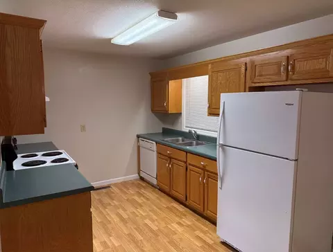 Kitchen - 134 Acorn Ln, Warne, NC 28909 photo 1 of 4