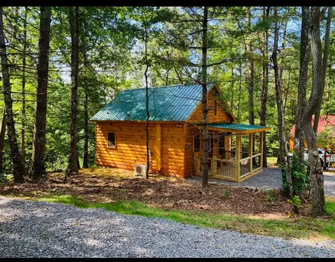 27 Eadie Cate Ln, Murphy, NC 28906