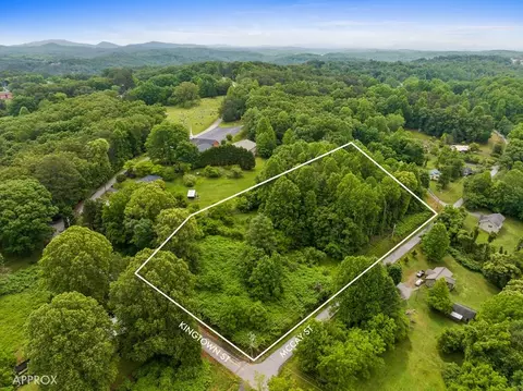 3 23a Kingtown St, Mccaysville, GA 30555