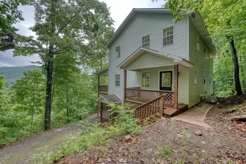 20 Eagle Hts, Hiawassee, GA 30546