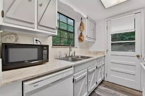Kitchen - 0 River Bnd, Ocoee, TN 37361 photo 2 of 3