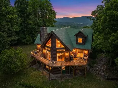 1440 Valley View Heights Ln, Andrews, NC 28901