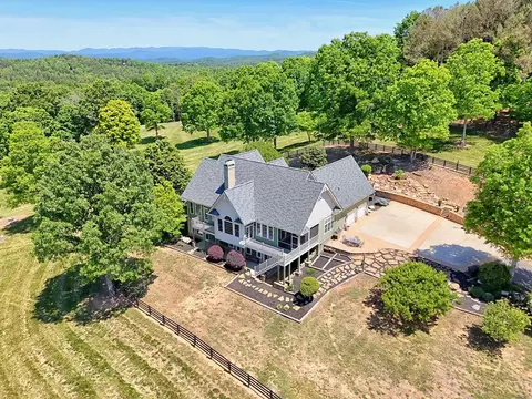 1193 Pine Log Rd, Warne, NC 28909