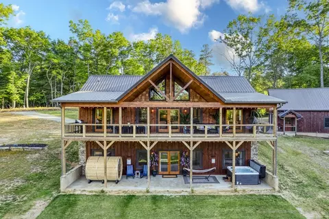 Exterior - 800 Wise Rd, Morganton, GA 30560 photo 21 of 34