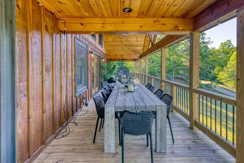 Exterior - 800 Wise Rd, Morganton, GA 30560 photo 12 of 34