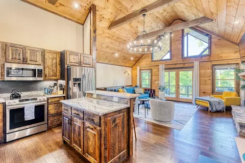 Kitchen - 800 Wise Rd, Morganton, GA 30560 photo 2 of 7