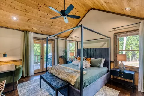 Bedroom - 800 Wise Rd, Morganton, GA 30560 photo 1 of 18