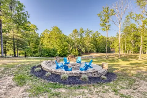 Exterior - 800 Wise Rd, Morganton, GA 30560 photo 9 of 34