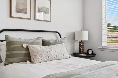 Bedroom - 364 Summit View Ln, Jasper, GA 30143 photo 5 of 5