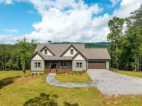 5664 Mobile Rd, Blue Ridge, GA 30513