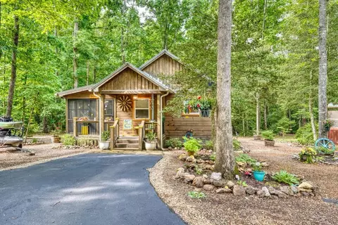 445 Chimney Rdg, Blairsville, GA 30512