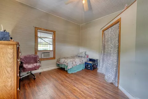 Bedroom - 3610 Hwy 294, Murphy, NC 28906 photo 5 of 5