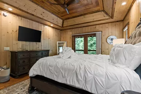 Bedroom - 91 River Rd, Cherry Log, GA 30522 photo 7 of 8