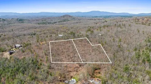 40 Synacia Rd # A, Mineral Bluff, GA 30559