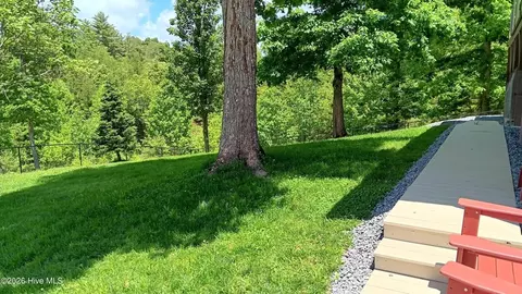 Exterior - 175 Pin Oak Rdg, Murphy, NC 28906 photo 16 of 18